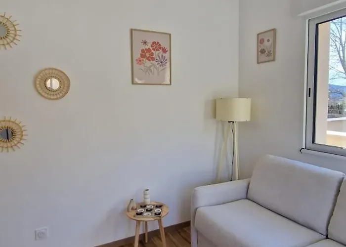 Au Bord De La Riviere Digne-les-Bains