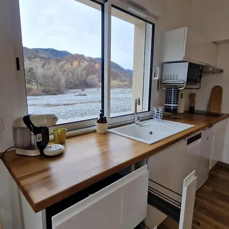 Apartment Au Bord De La Riviere