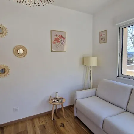 Au Bord De La Riviere Digne-les-Bains