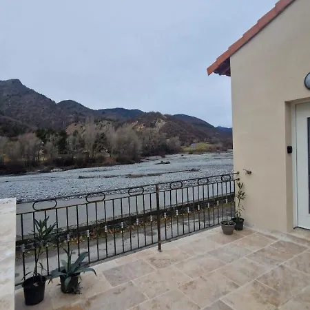 Au Bord De La Riviere Apartment *