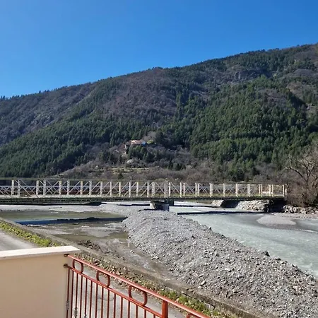 Apartment Au Bord De La Riviere *